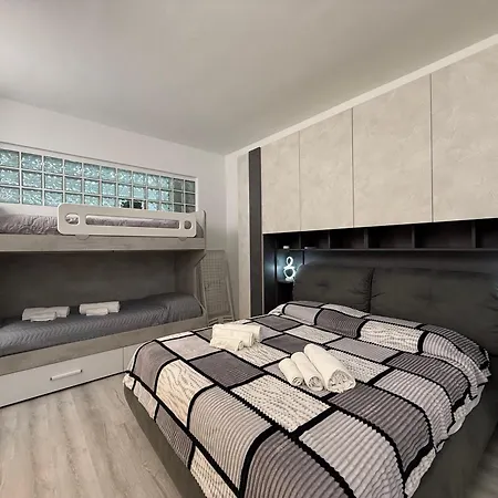 Casa Dreams - 2 Minuti Al Mare Apartment *