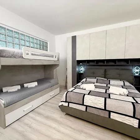 Casa Dreams - 2 Minuti Al Mare Apartment *